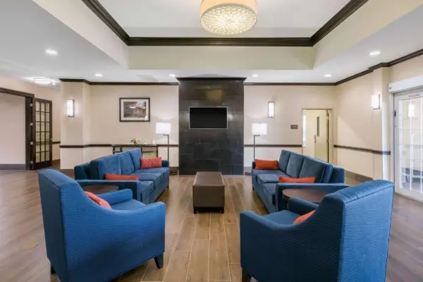 Comfort Inn & Suites Cedar Hill Duncanville Main image