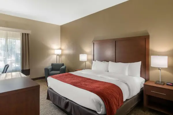 Comfort Inn & Suites Cedar Hill Duncanville 5