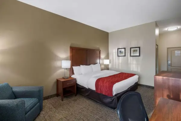 Comfort Inn & Suites Cedar Hill Duncanville 7